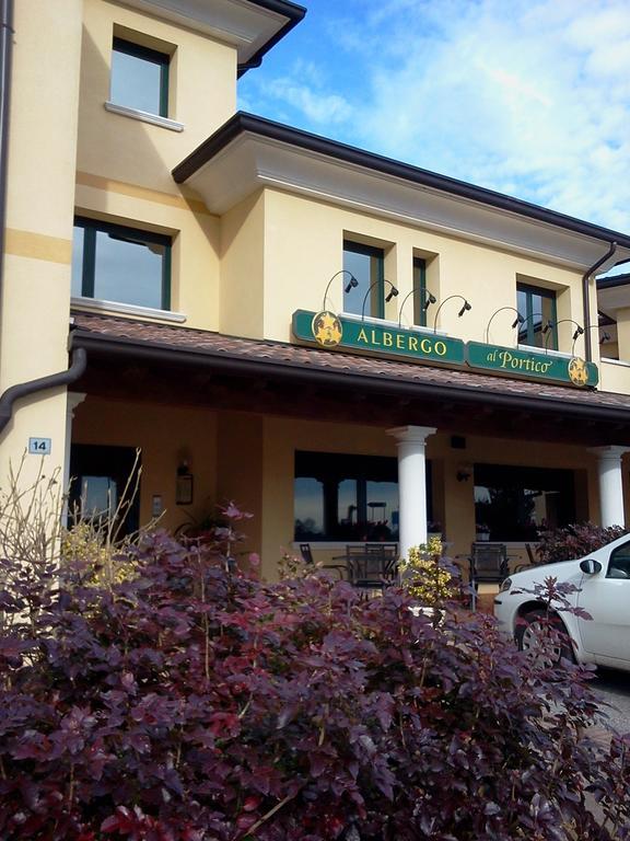 阿尔普提科酒店 Azzano Decimo 外观 照片